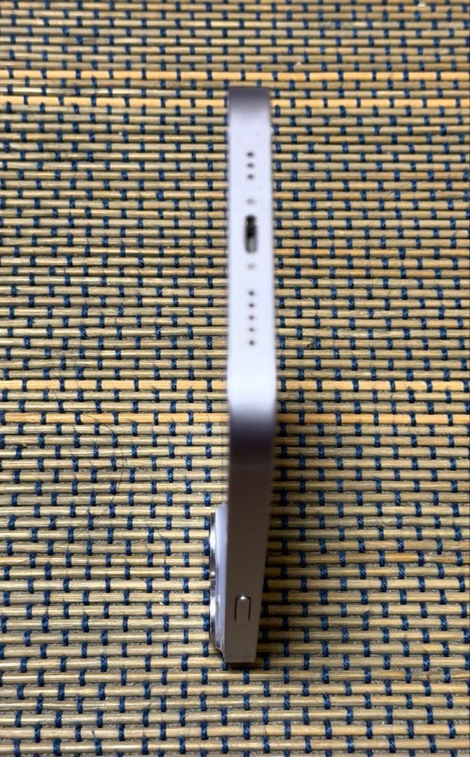 Apple iPhone 14 ホワイト 本体 simロックなし