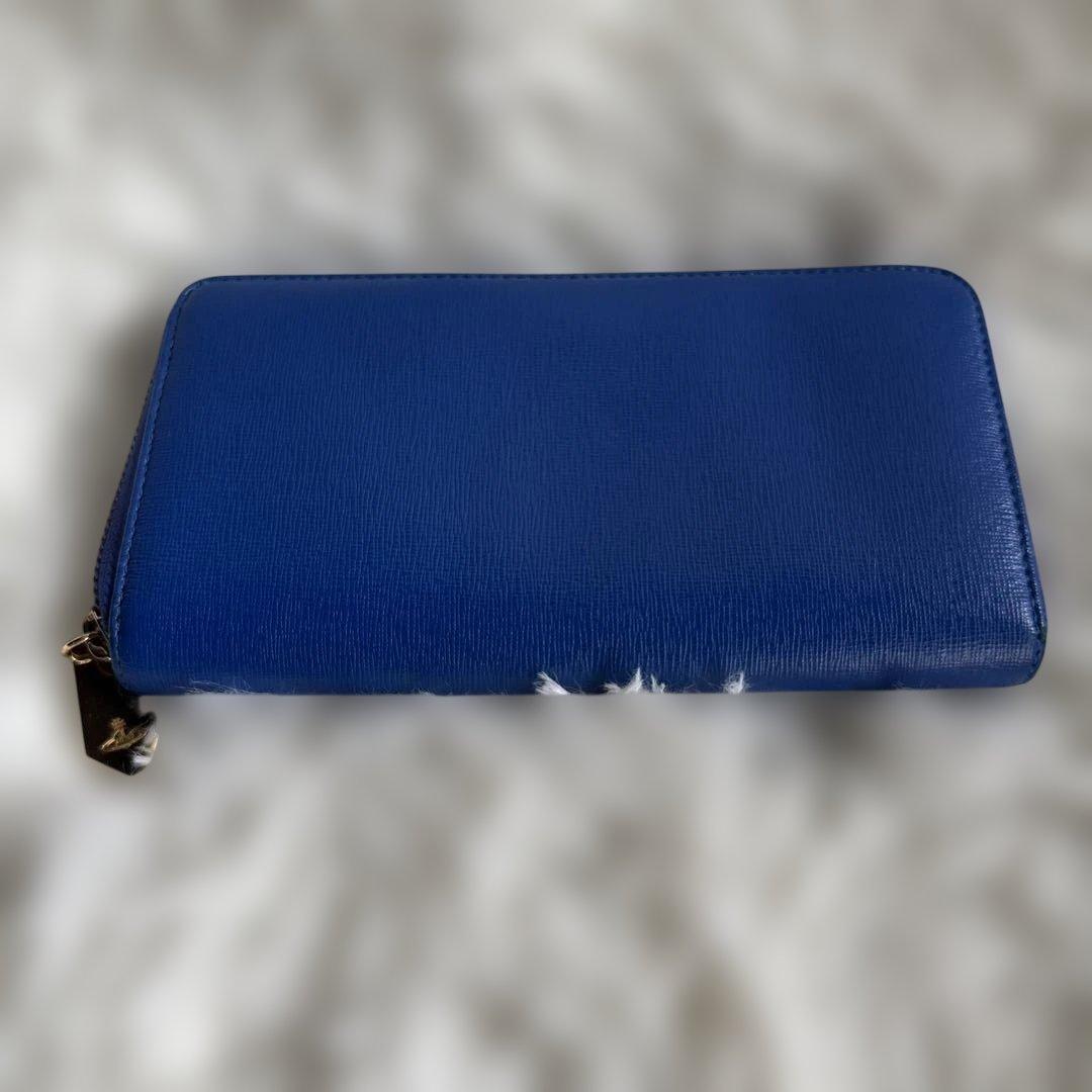 り*♡様 ヴィヴィアン・ウエストウッド　青の長財布 ジッパー　中古　まだまだ使え