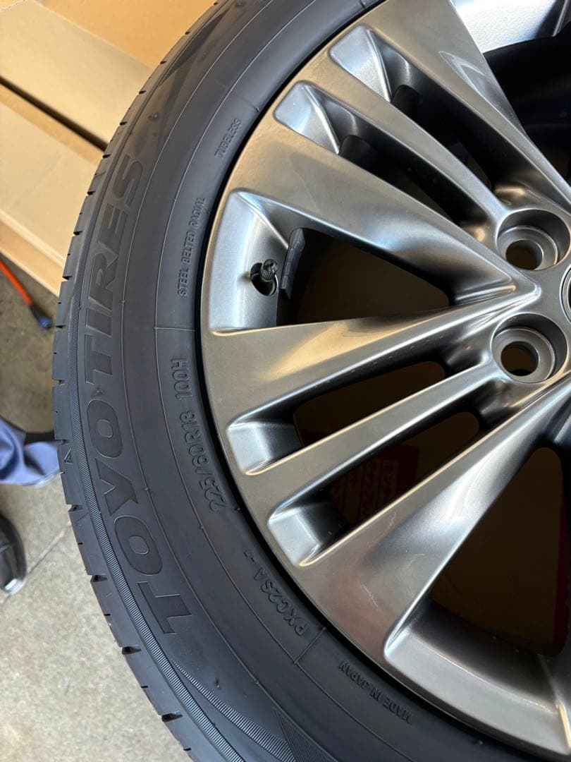 2026年1月納車 40アルファードZ純正タイヤホイールセット18インチ