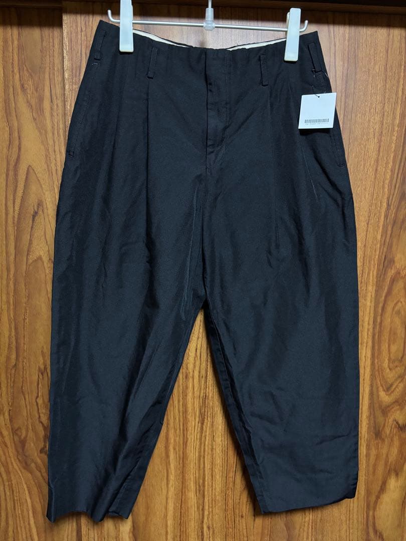 【新品】コムデギャルソンオムプリュス エステルツイル製品染加工 2タックパンツ