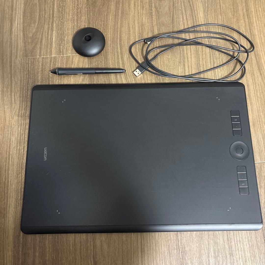 液タブ・ペンタブ Wacom intuos pro large PTH-860