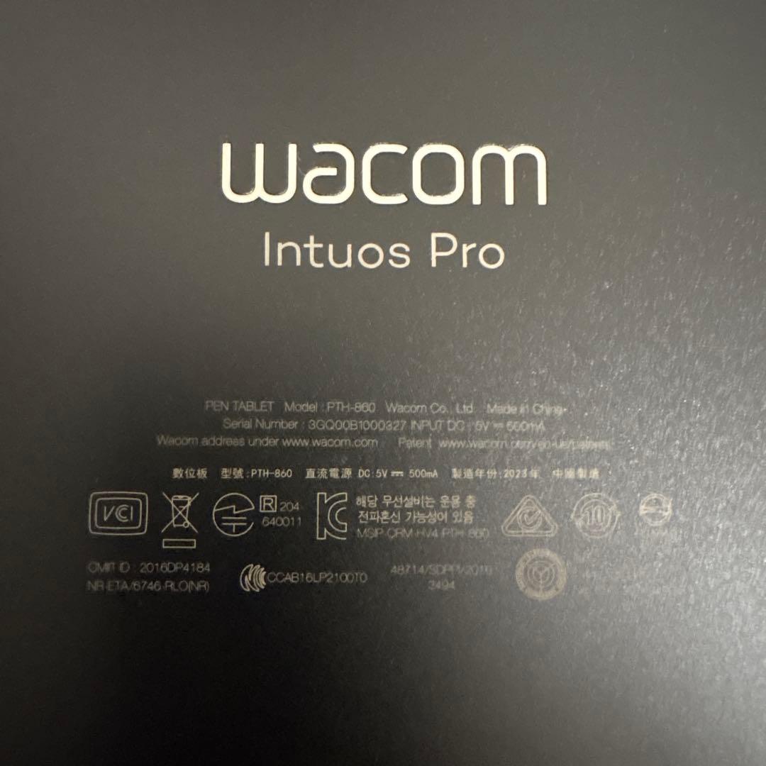 液タブ・ペンタブ Wacom intuos pro large PTH-860