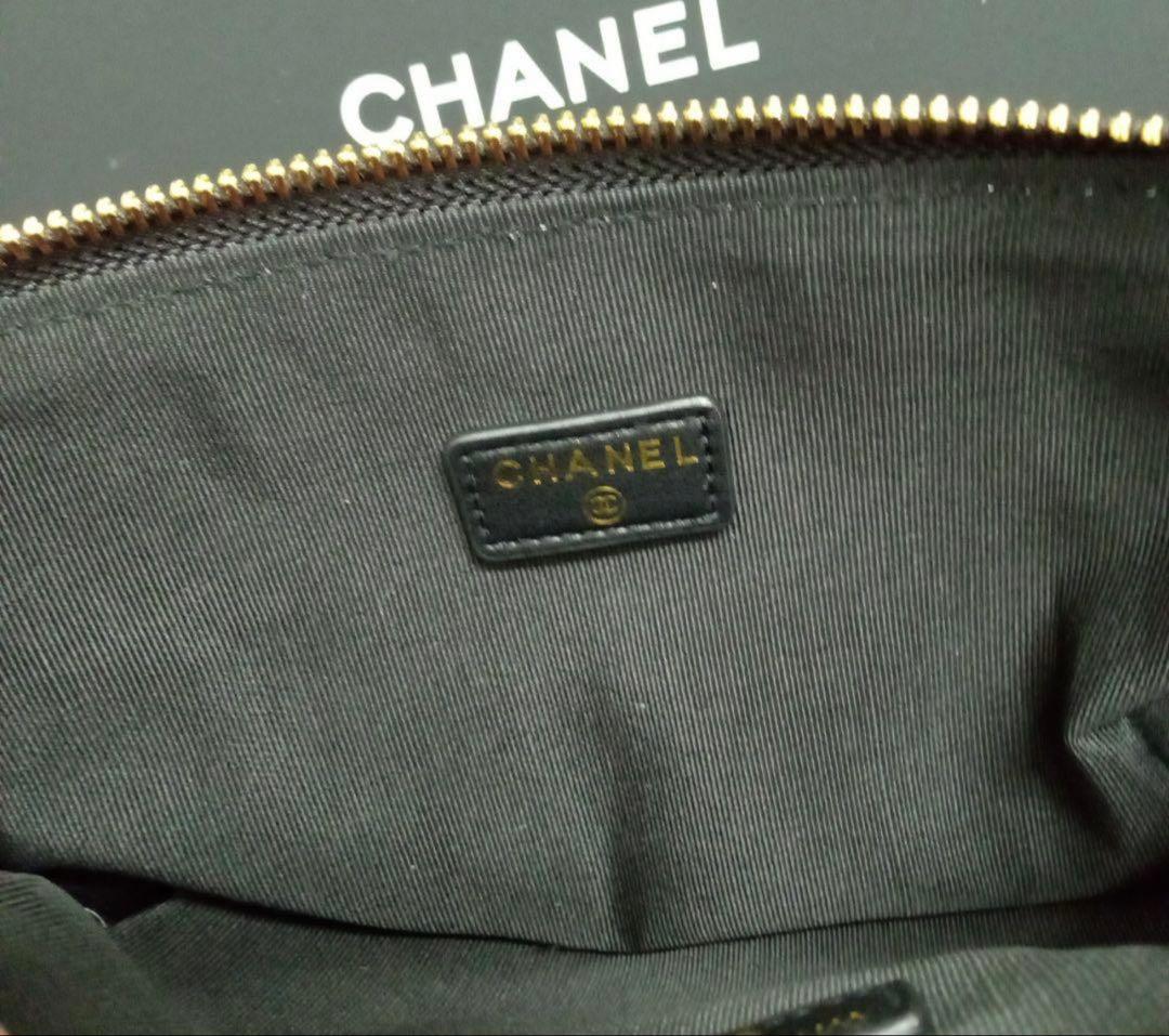 [新品]CHANELシャネル　メイクアップポーチ　ノベルティ
