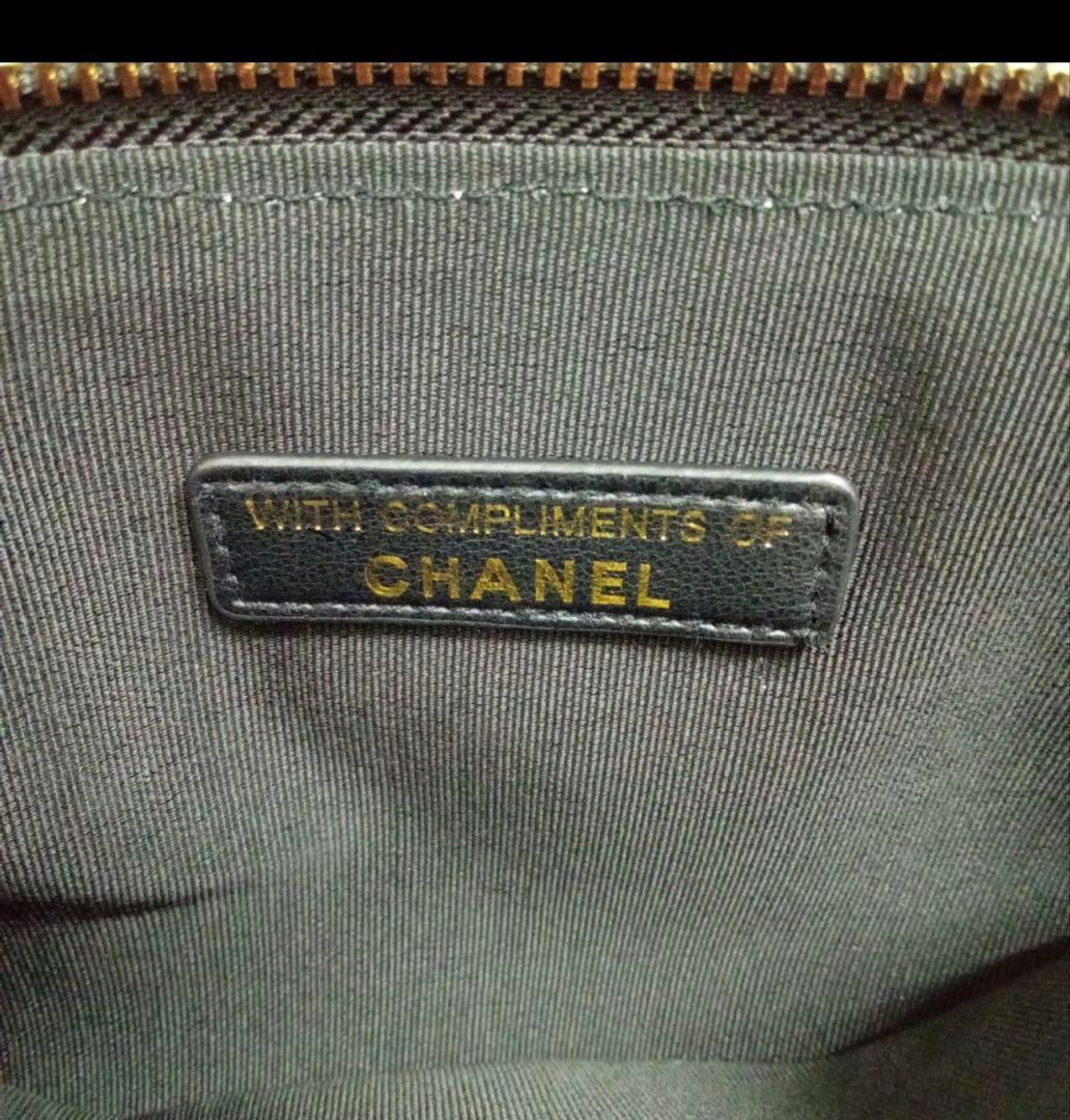 [新品]CHANELシャネル　メイクアップポーチ　ノベルティ