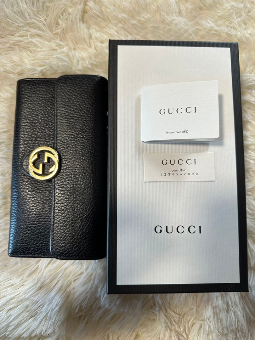 GUCCI ブラックレザー長財布