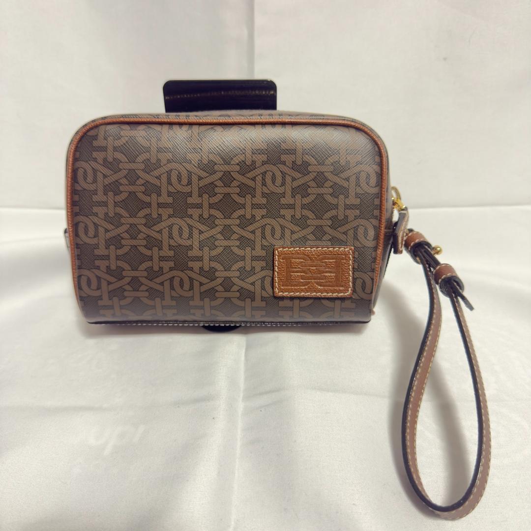 BALLY Women's Leather Clutch Bag クラッチバッグ