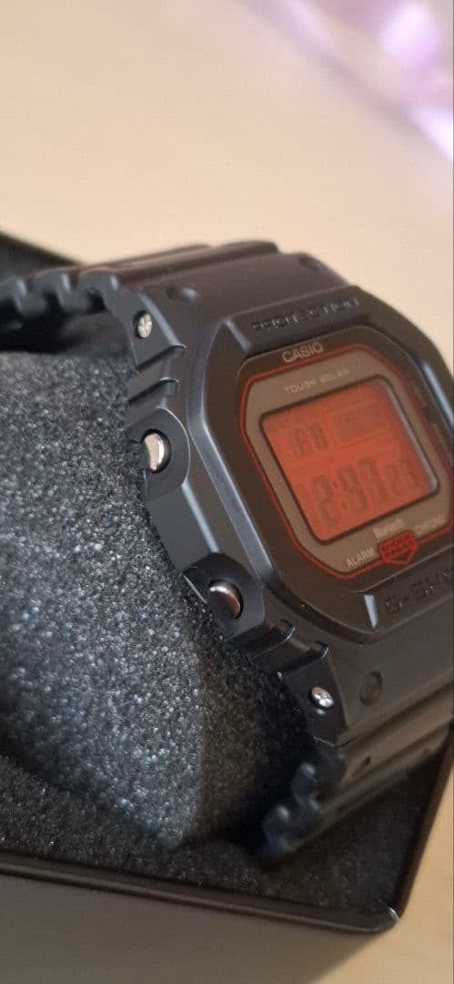 CASIO G-SHOCK GW-B5600AR 極美品ソーラー電波