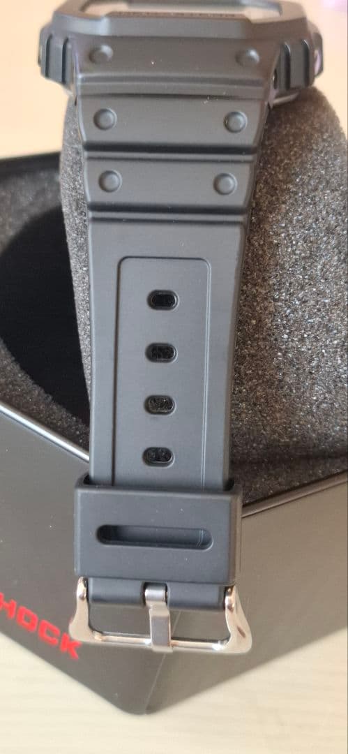 CASIO G-SHOCK GW-B5600AR 極美品ソーラー電波