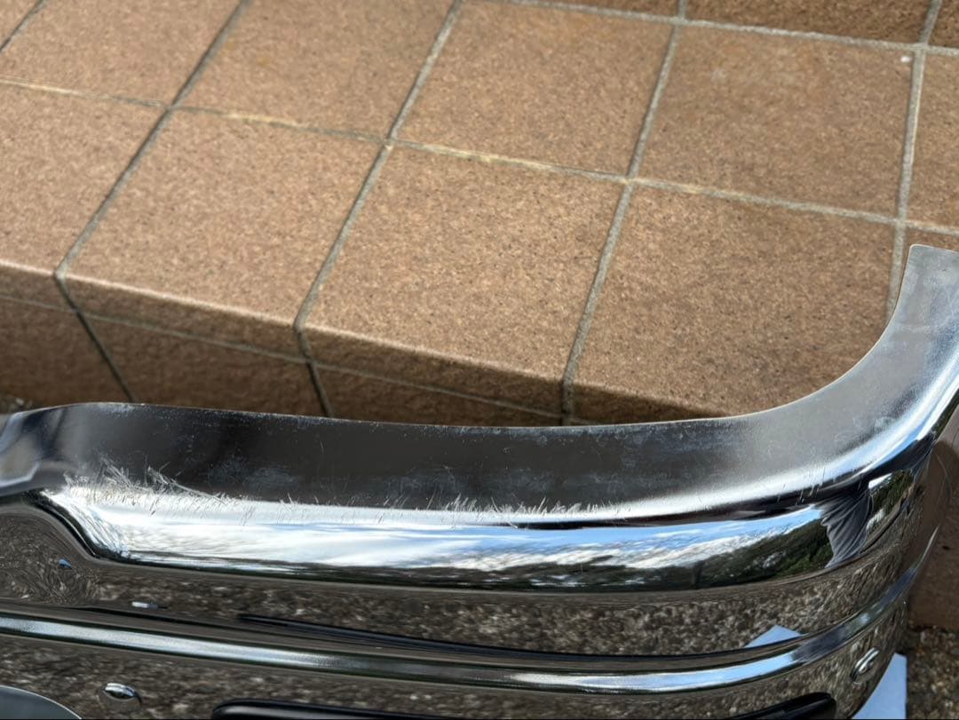 ISUZU07エルフ バンパー中古