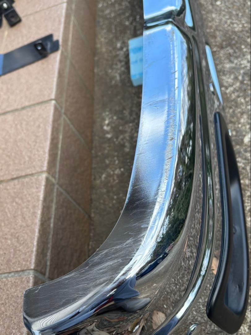 ISUZU07エルフ バンパー中古