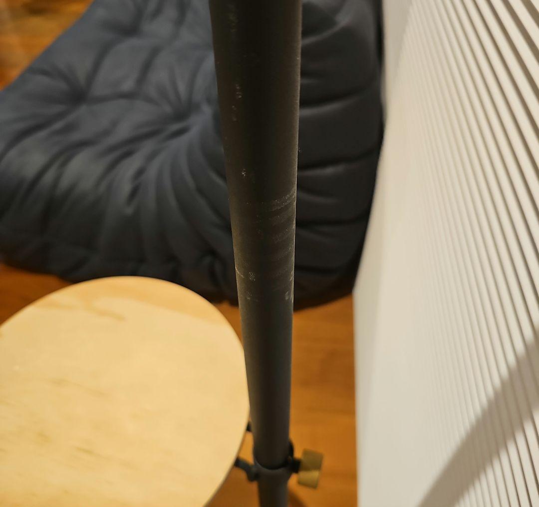 DRAW A LINE　Tension Rod C&Table A