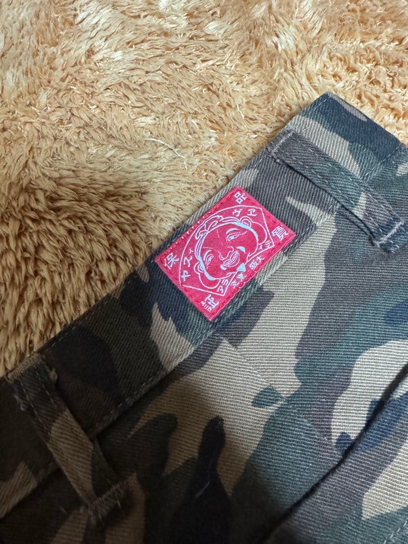 エヴィス　迷彩　カーゴパンツ