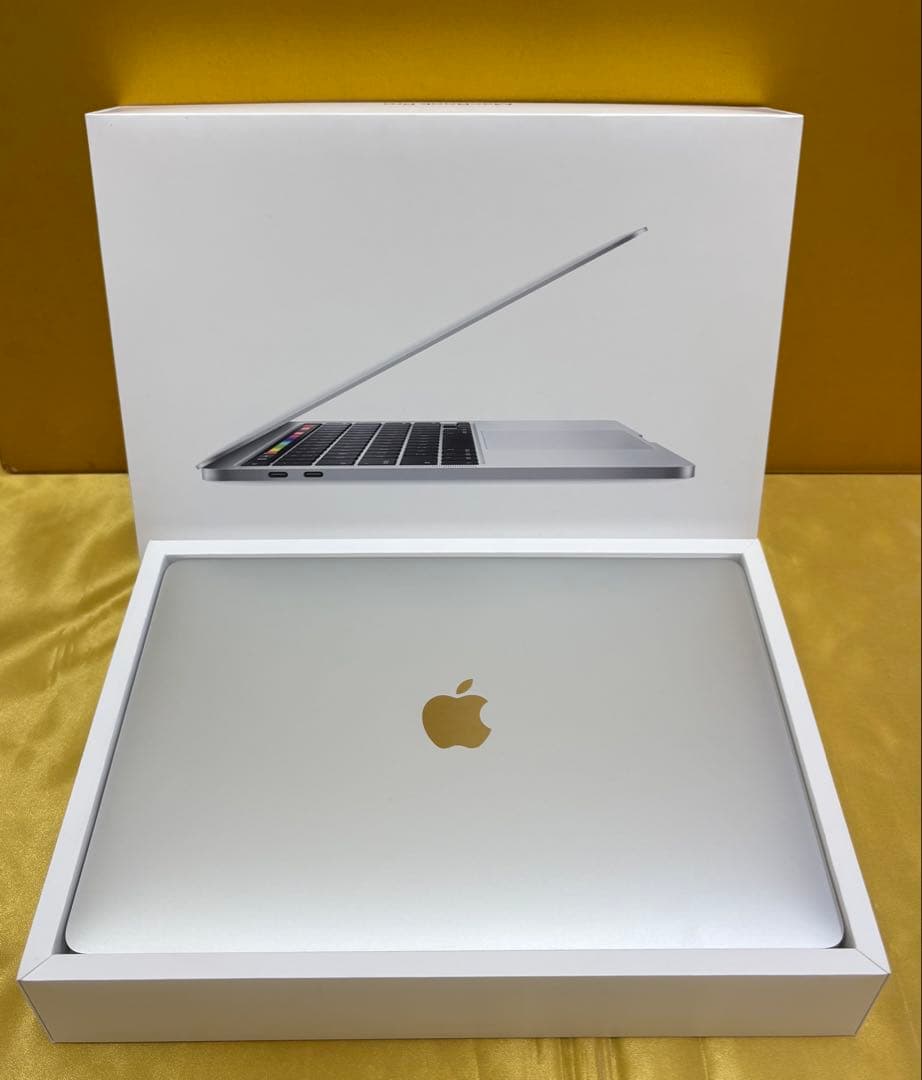 MacBook本体 MacBook Pro 2020 8GB/256GB/Core i5