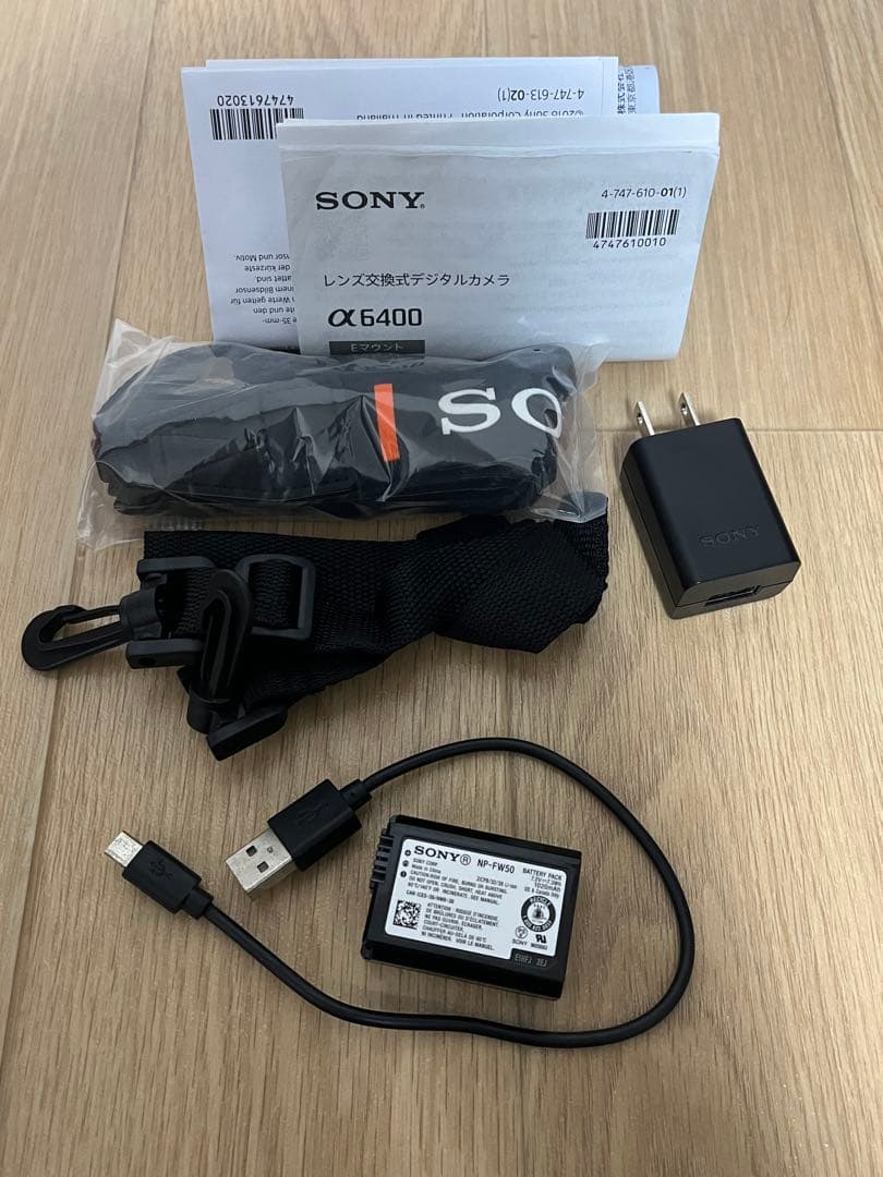 【極美品】SONY α6400 ズームレンズキット