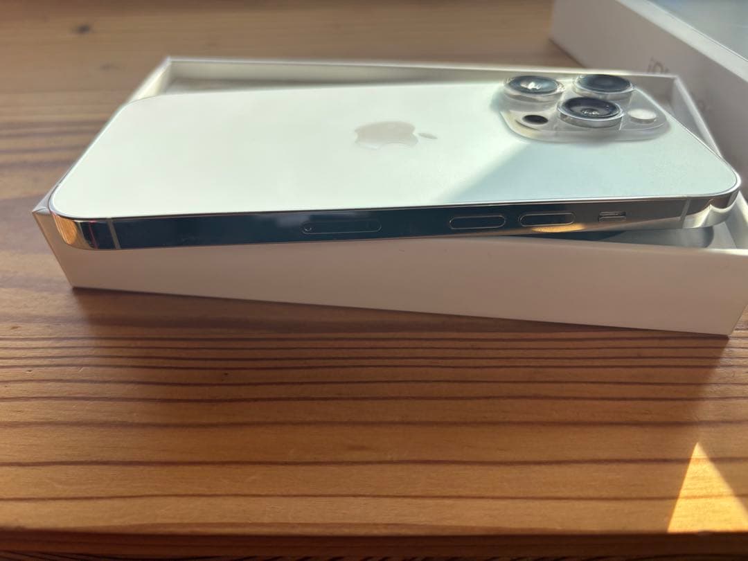 iPhone14pro 本体　256GB