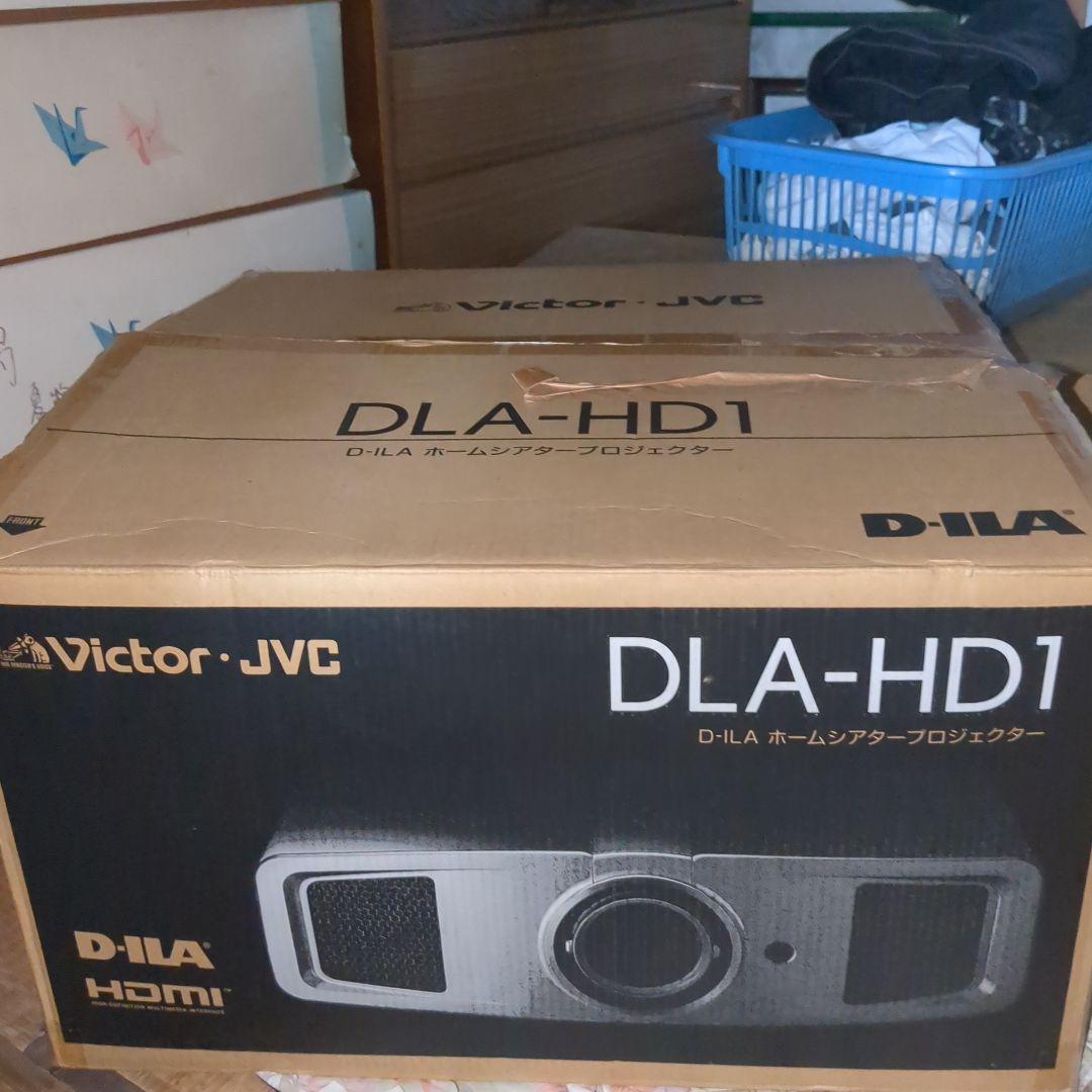 JVCプロジェクター DLA-HD1 ホワイト HDMIケーブル８ｍ付