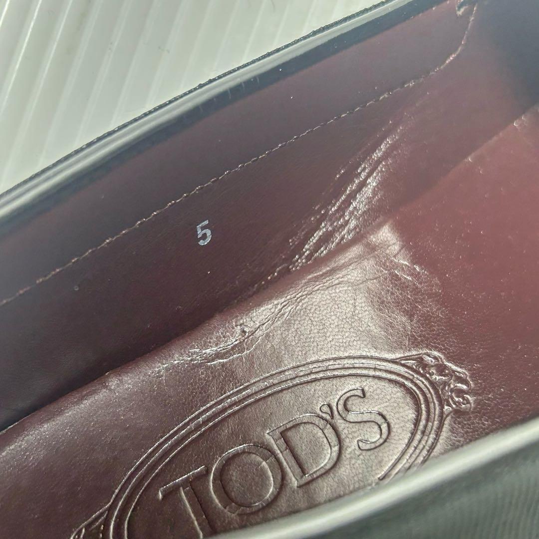 TOD'S エナメルドライビングシューズ　UK5
