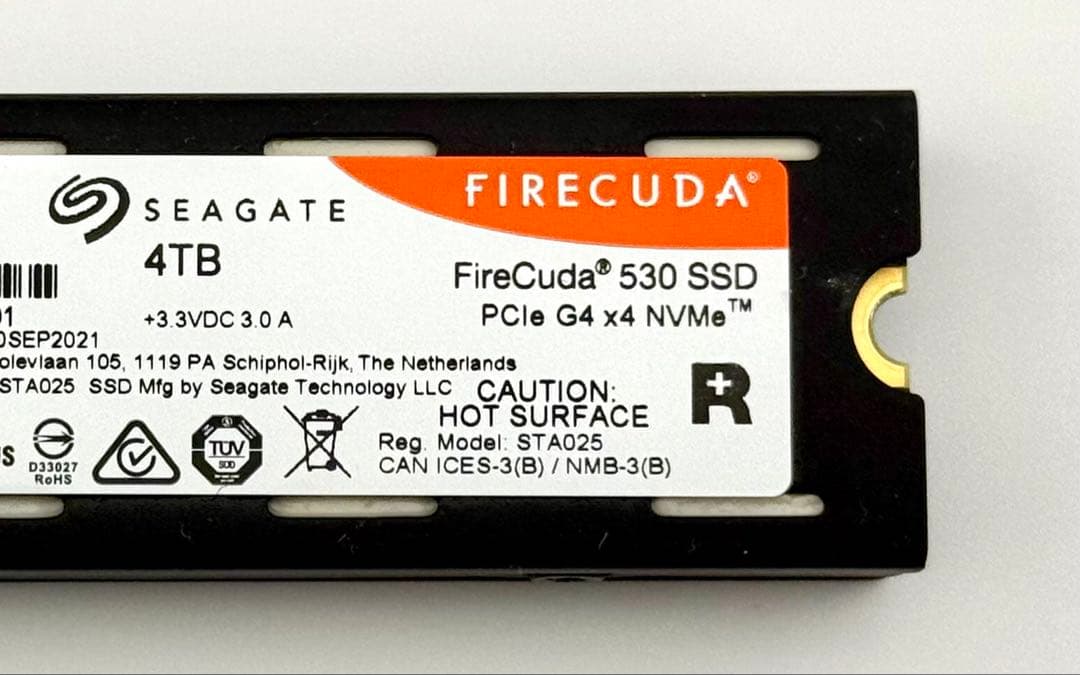 SEAGATE FIRECUDA 530 M.2 4TB ヒートシンク搭載