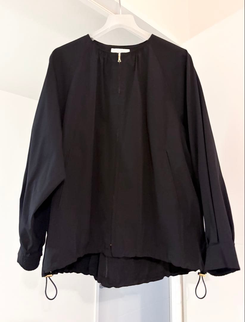 23区 ブルゾン　ナイロン　2WAY ストレッチ　ノーカラー