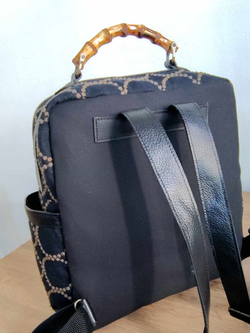 ミナペルホネン/タンバリンBK×カーキ/A4バンブーリュック本革黒