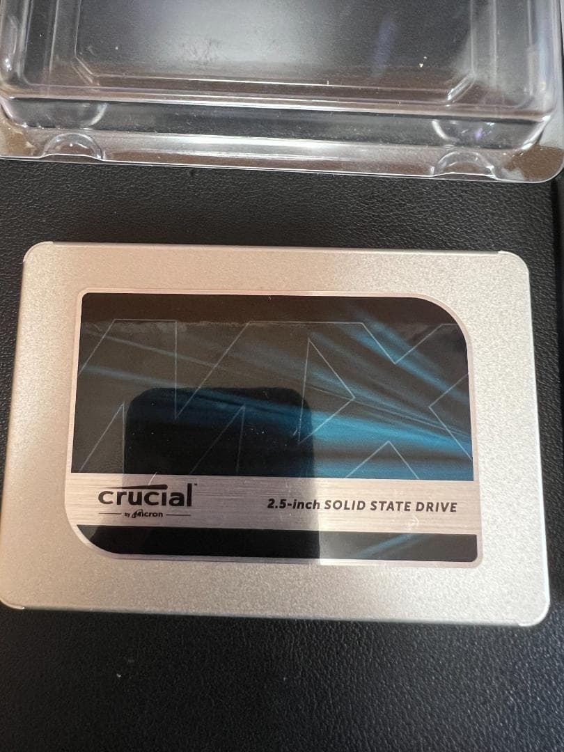 クルーシャルSSD　1000G　中古品【極上・健康状態100％・国内正規品】