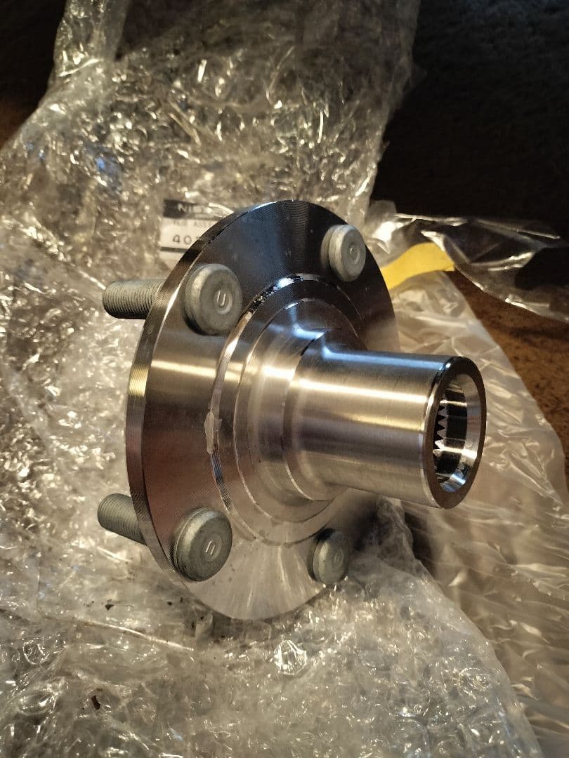 【新品】日産純正 左右フロントハブ R33 R34 BCNR33 BNR34