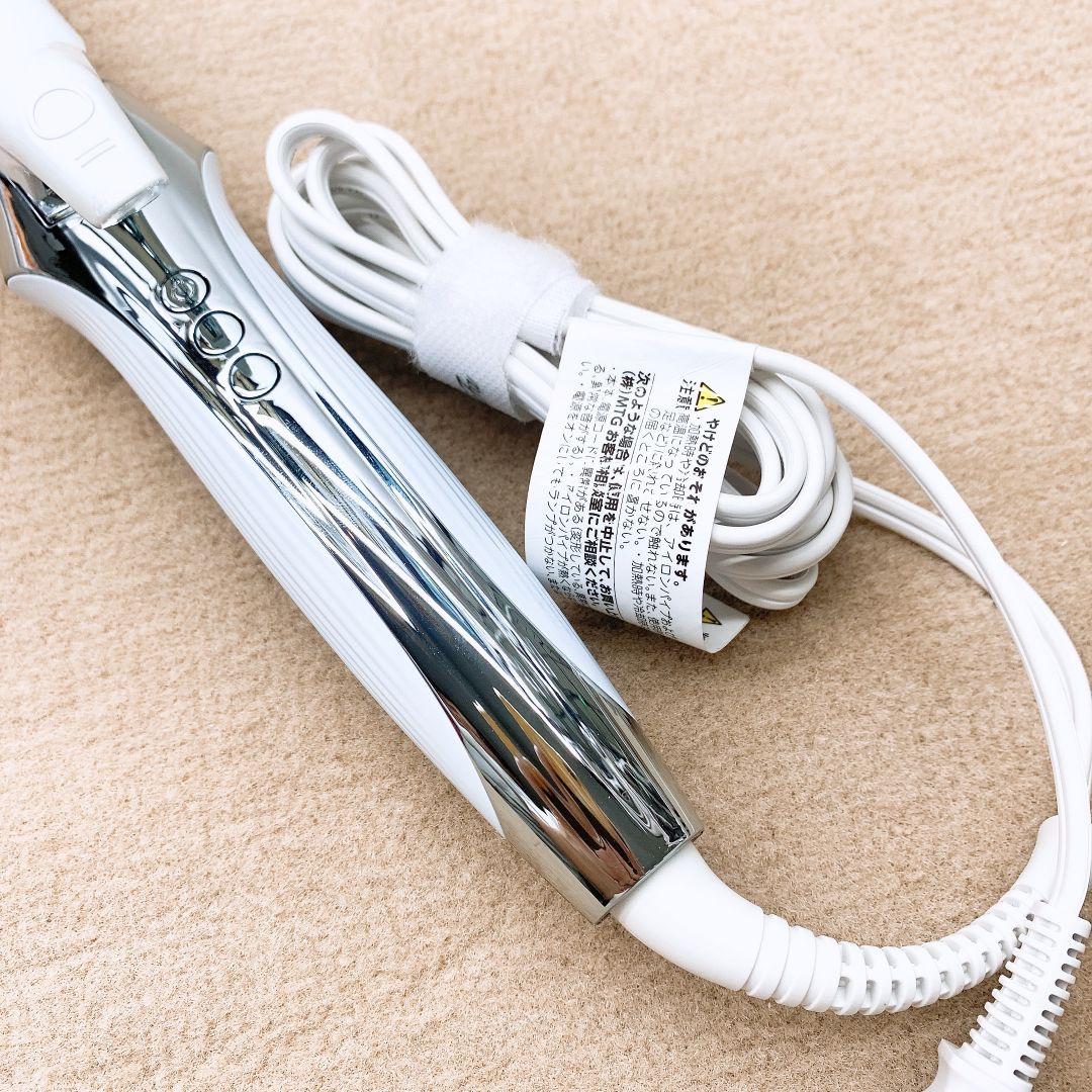 ほぼ未使用品☀最新モデル Refa リファ ビューテック カール プロ　32