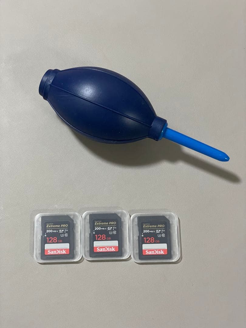 [期間限定セール]Sony α6400シルバー ダブルズームレンズ＋豪華付属品