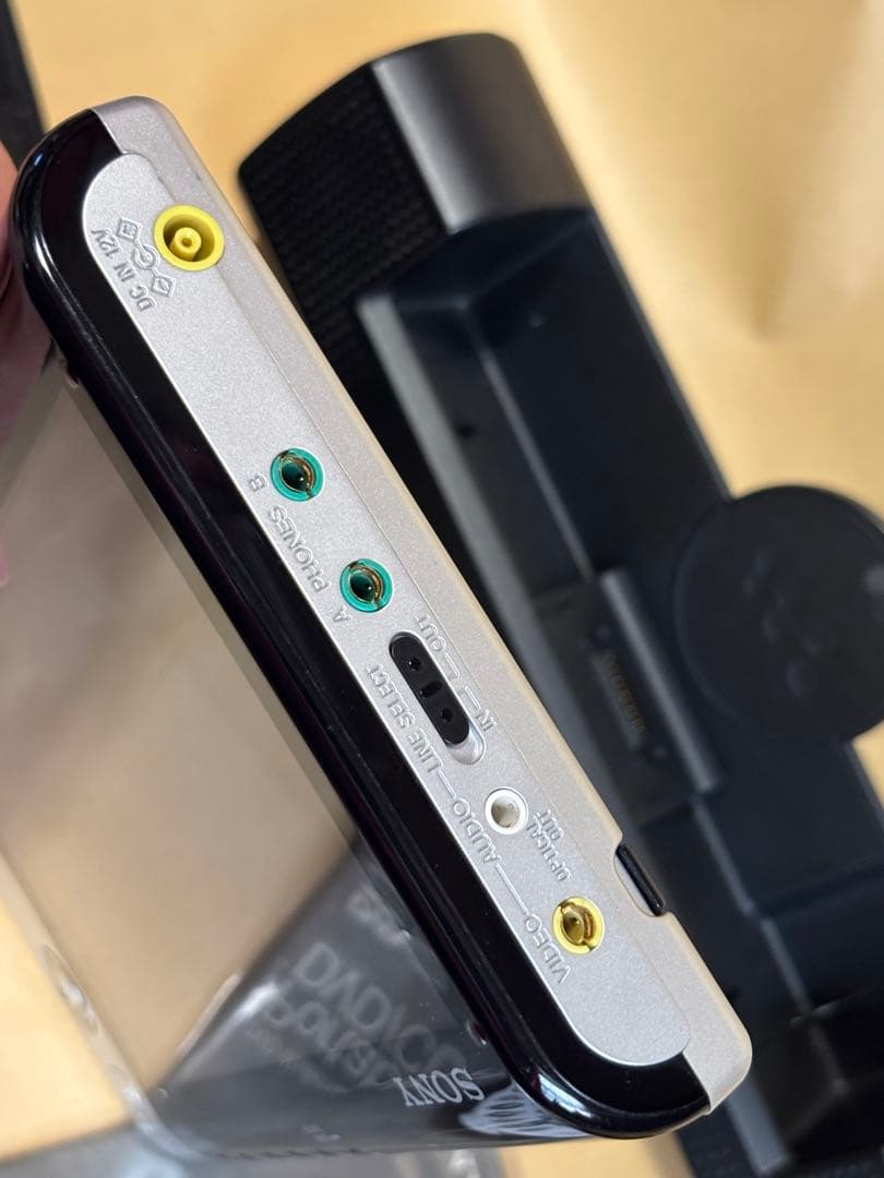 SONY ポータブルDVD/CDウォークマン WALKMAN D-VE7000S