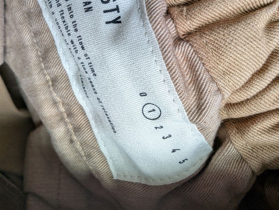 HARVESTY /ハーベスティ チノサーカスパンツ カーキベージュ　サイズ1