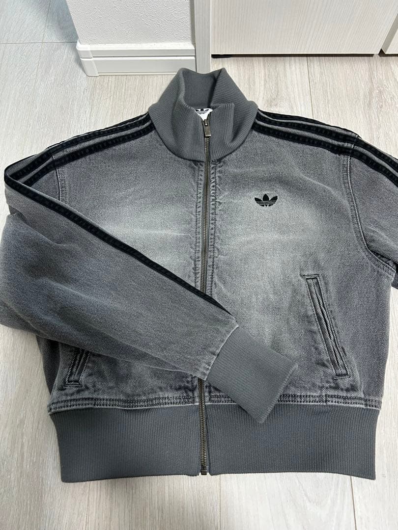新品タグ付き　アディダス　デニム　ジャケット　Ｌ