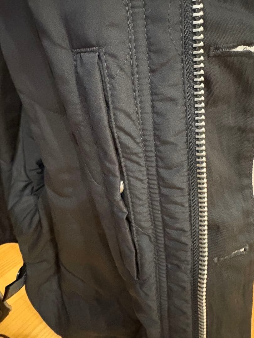 PRYオススメ　 ツイルパテッドジャケットXL