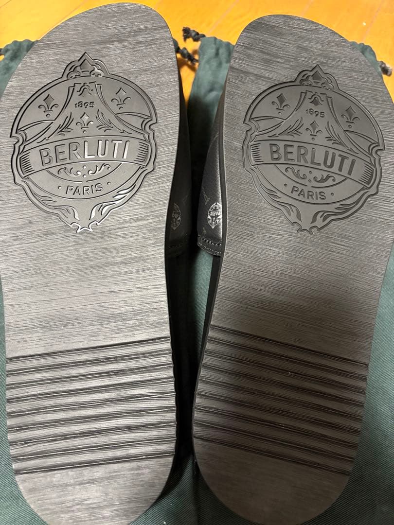 ベルルッティBERLUTI サンダル
