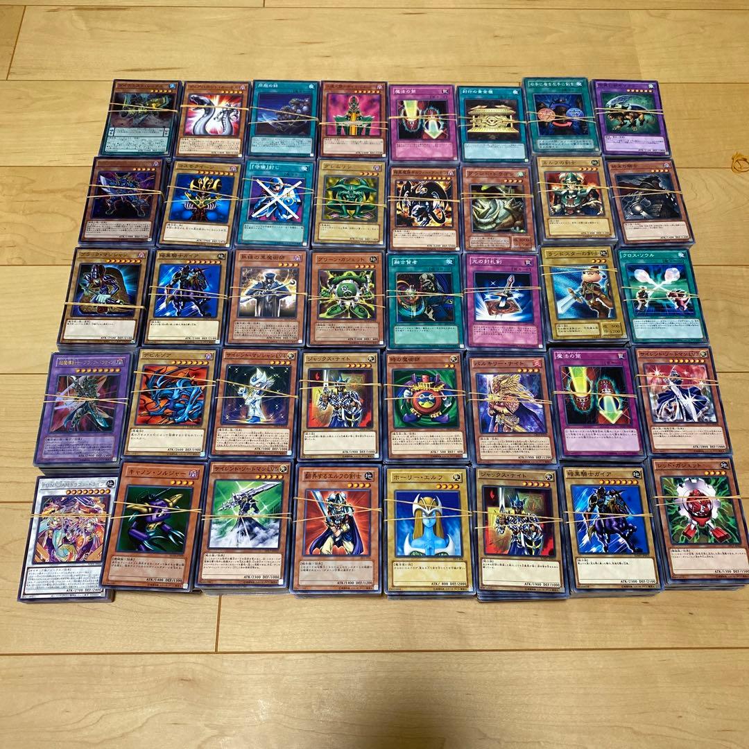遊戯王カード　まとめ売り　4000枚弱　引退品　デッキ作成用　転売OK