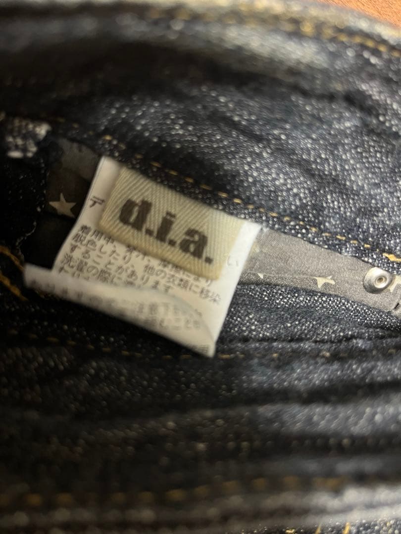 d.i.a. ショートパンツ ラメ