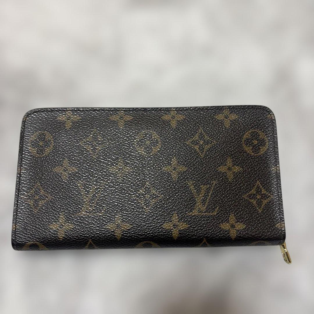 ルイヴィトン モノグラム ジッピーウォレット　ラウンドファスナー 長財布