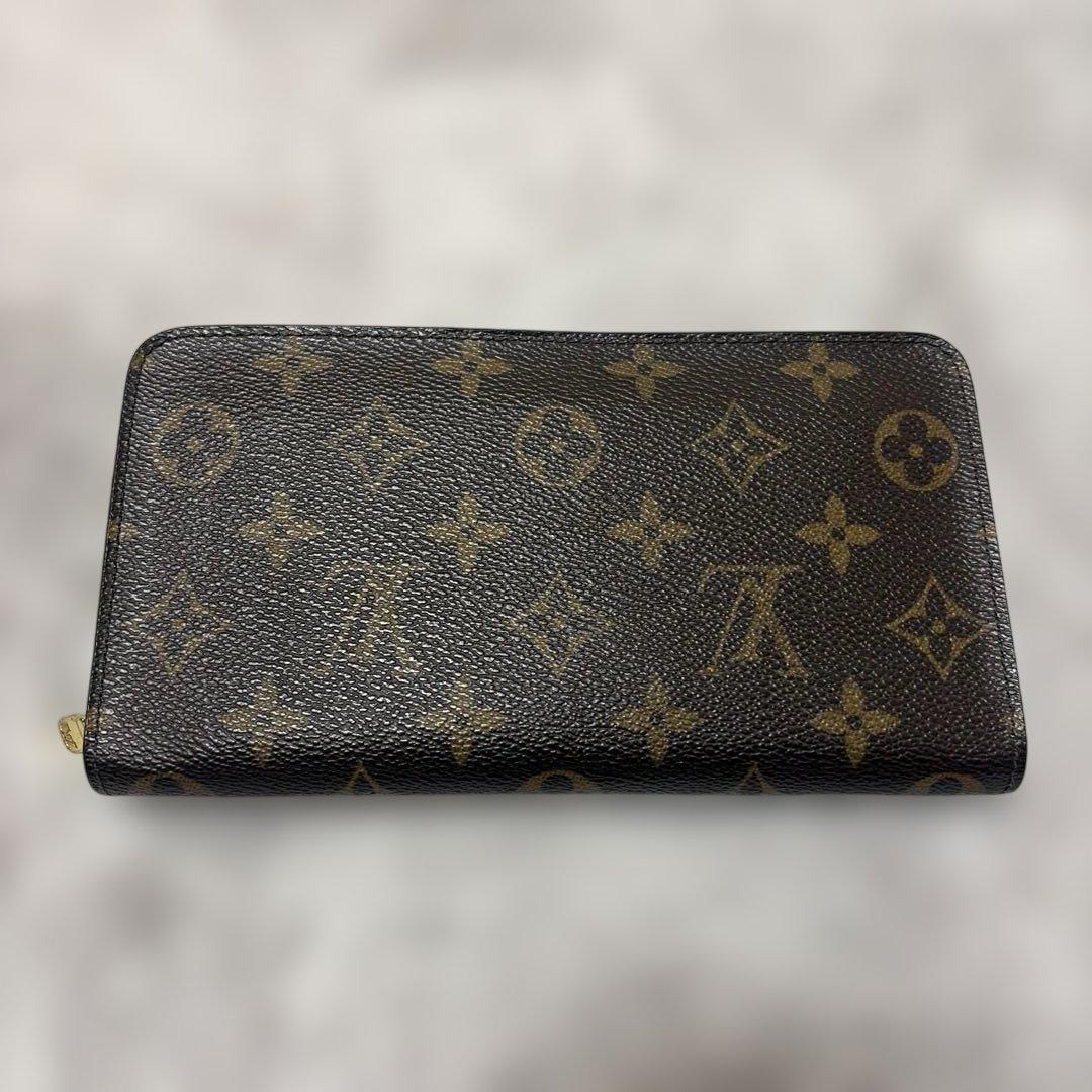 ルイヴィトン モノグラム ジッピーウォレット　ラウンドファスナー 長財布