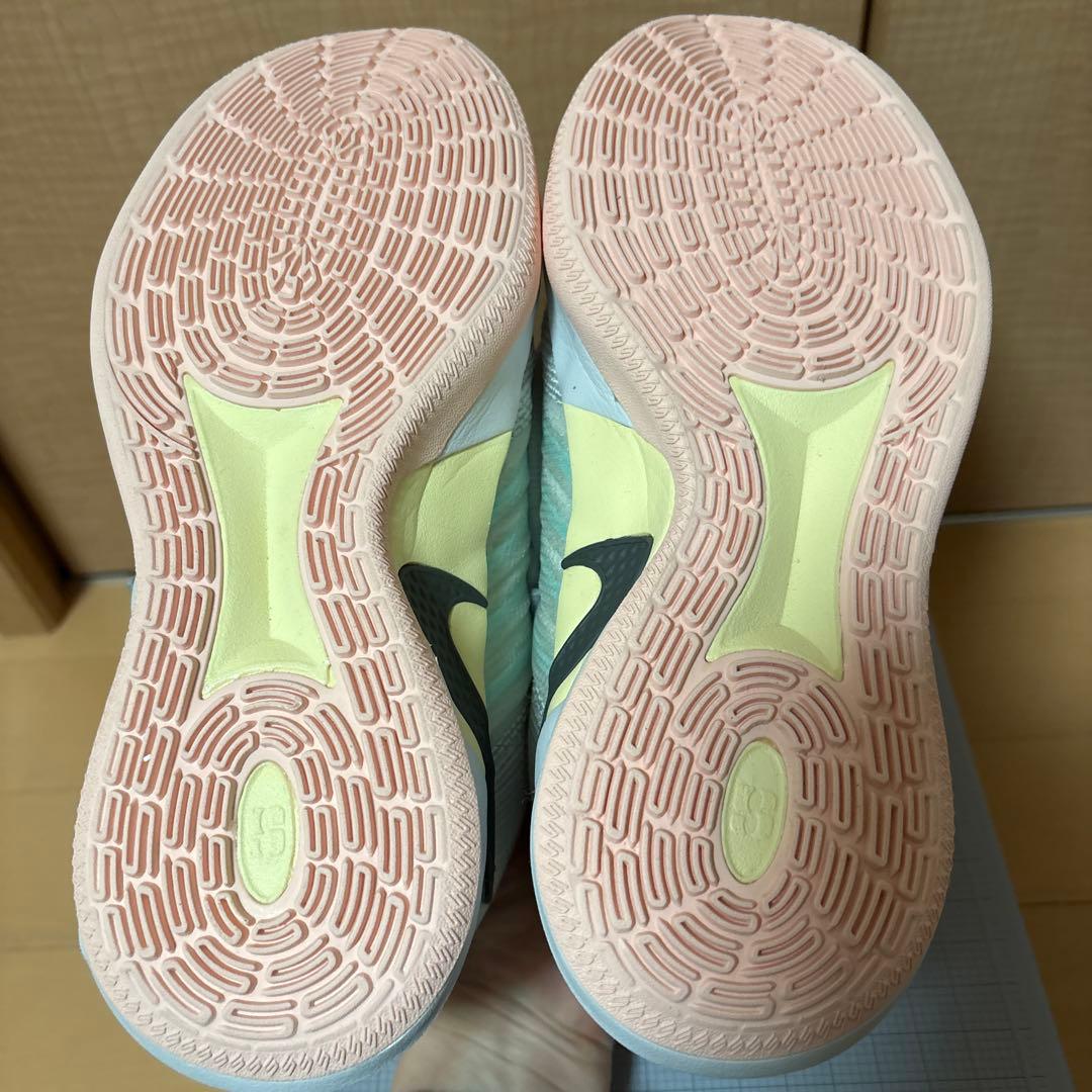 サブリナ3 Nikeバスケットボールシューズ