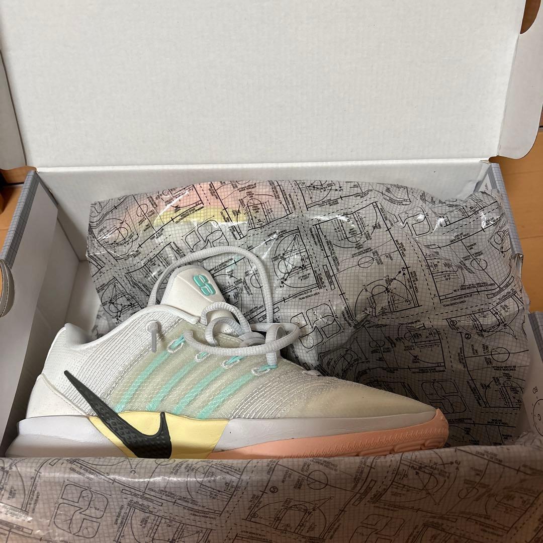 サブリナ3 Nikeバスケットボールシューズ