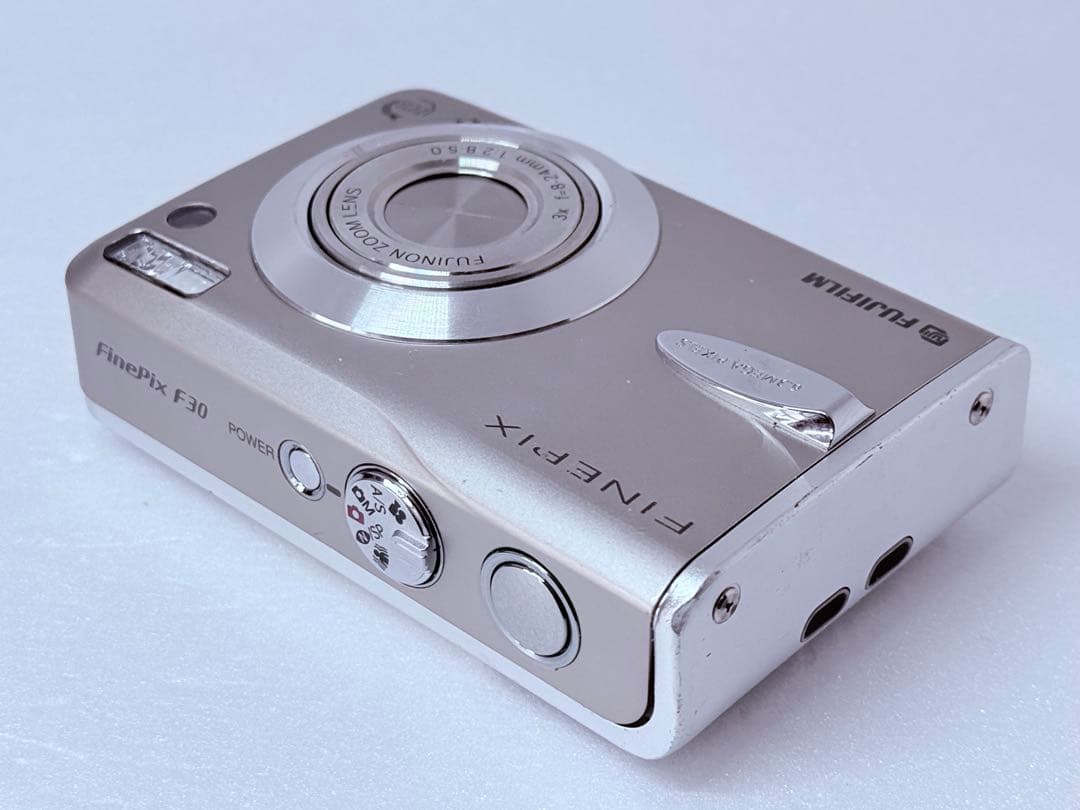 Fujifilm FinePix F30 動作確認済 コンデジ レトロ エモい