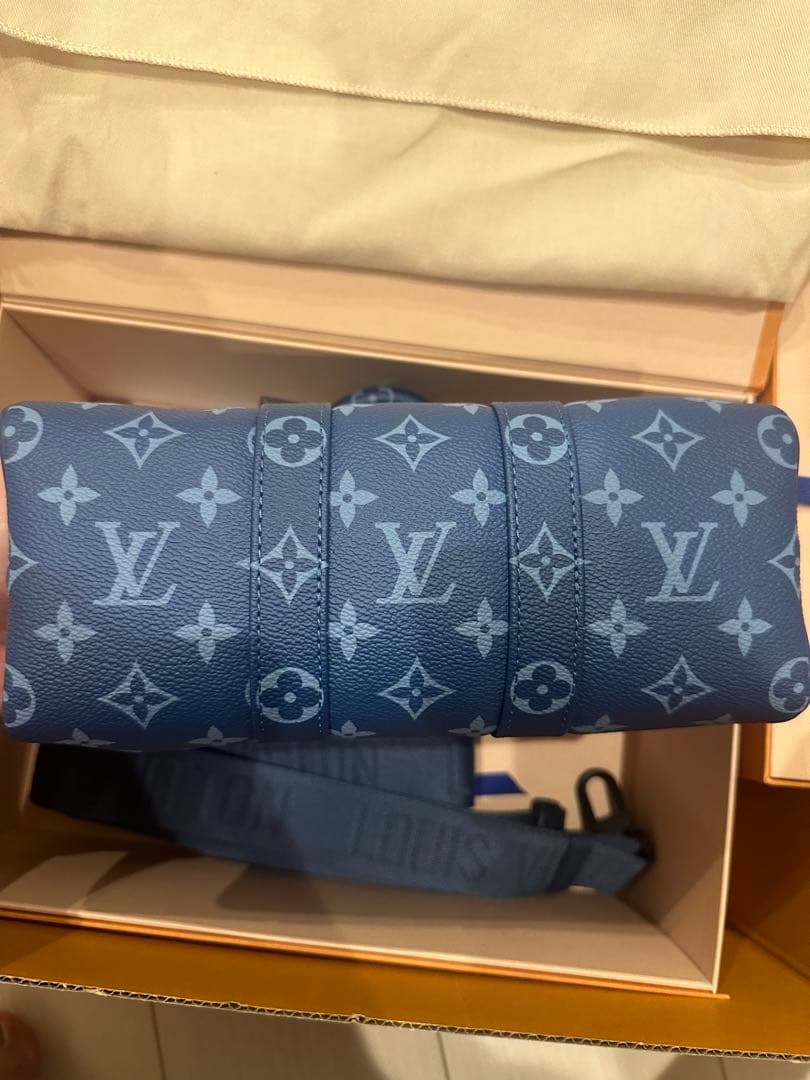 【新品未使用】Louis Vuittonキーポル25