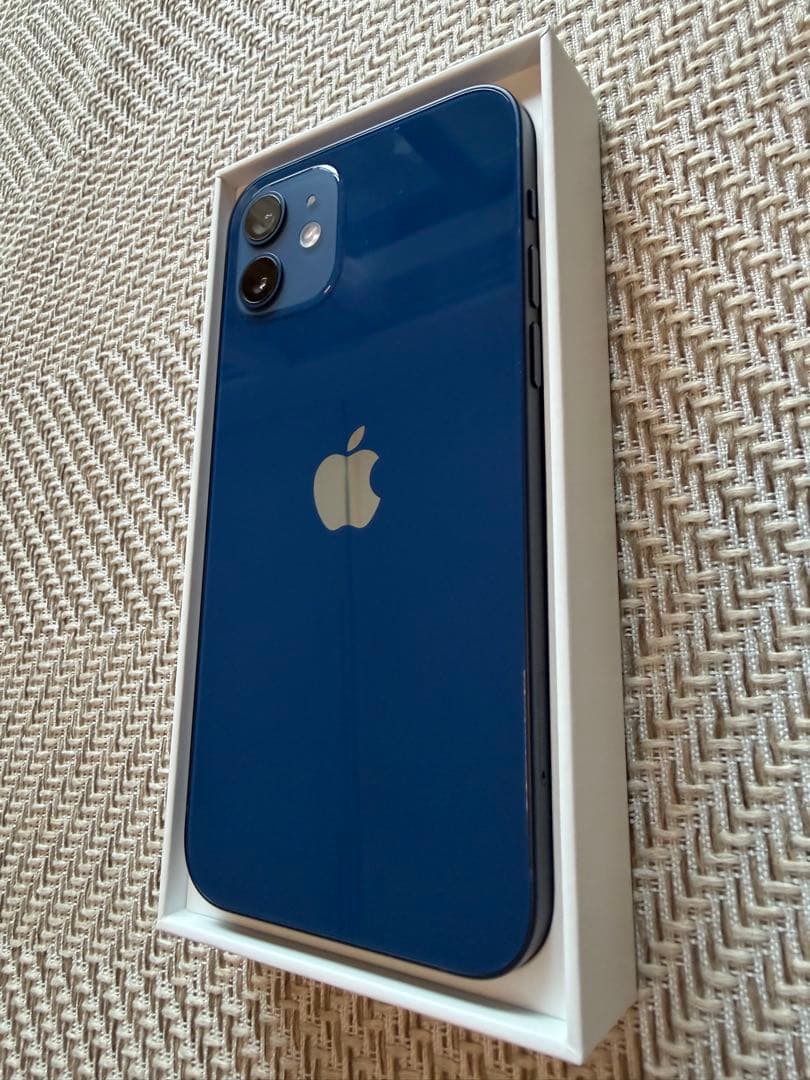 Apple iPhone 12 本体 青 64GB