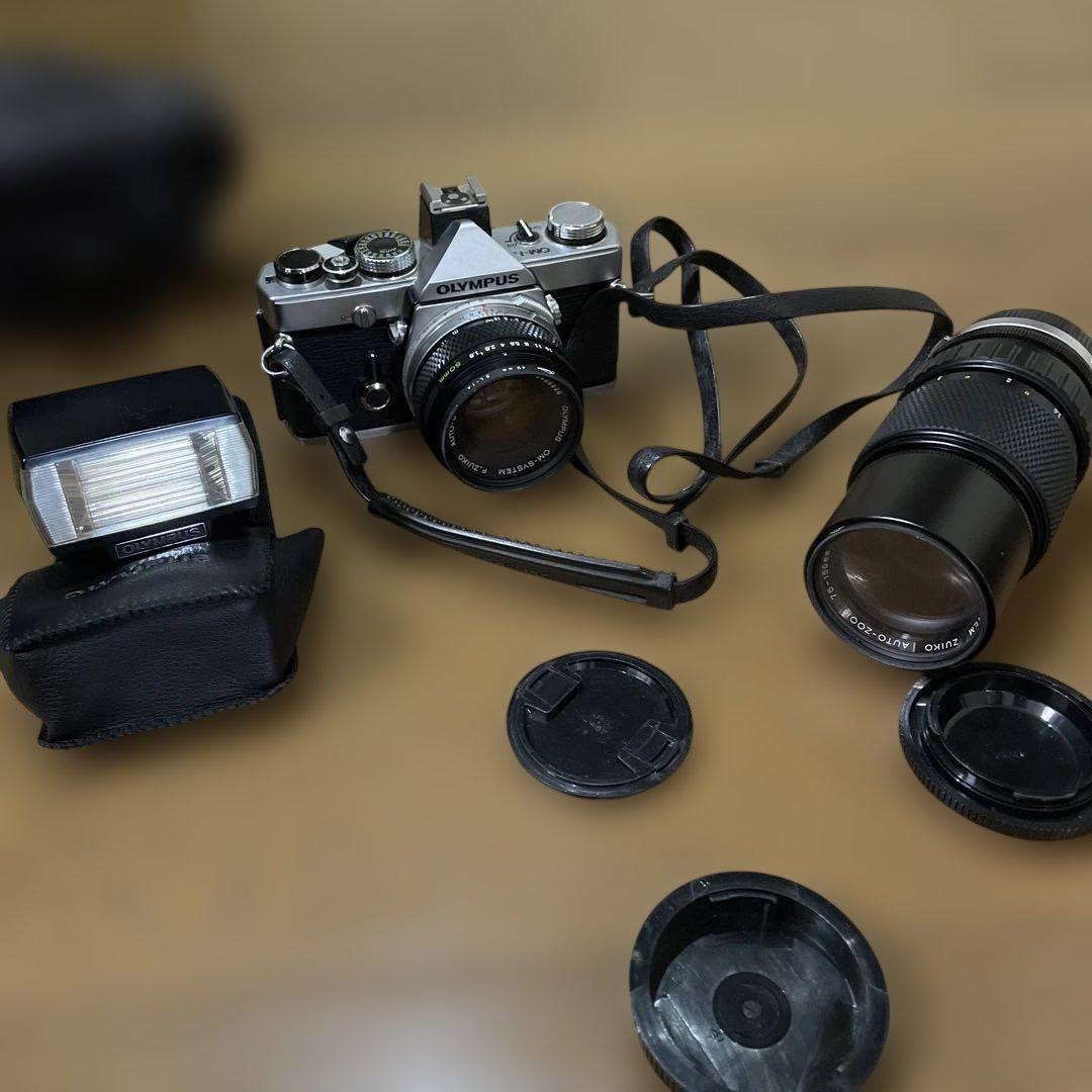 Olympus OM-1 フィルムカメラ 50mmレンズ・フラッシュ付き