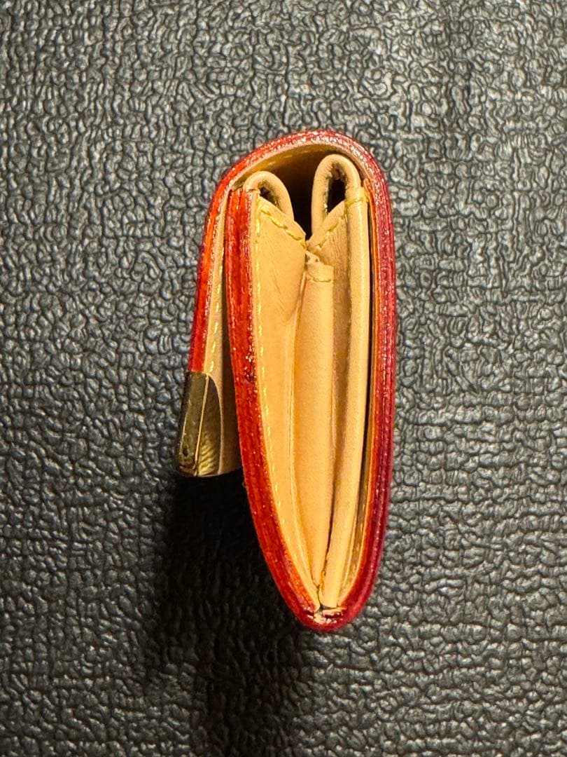 LOUIS VUITTON マルチカラー小銭入れ