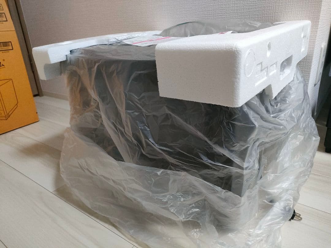 ◇送料込 2024年製TOSHIBA石窯ドームオーブンレンジ ER-YD70