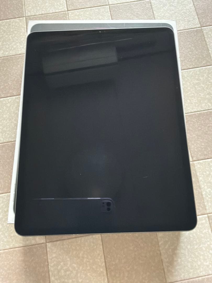 iPad Pro 12、9インチ　代３世代