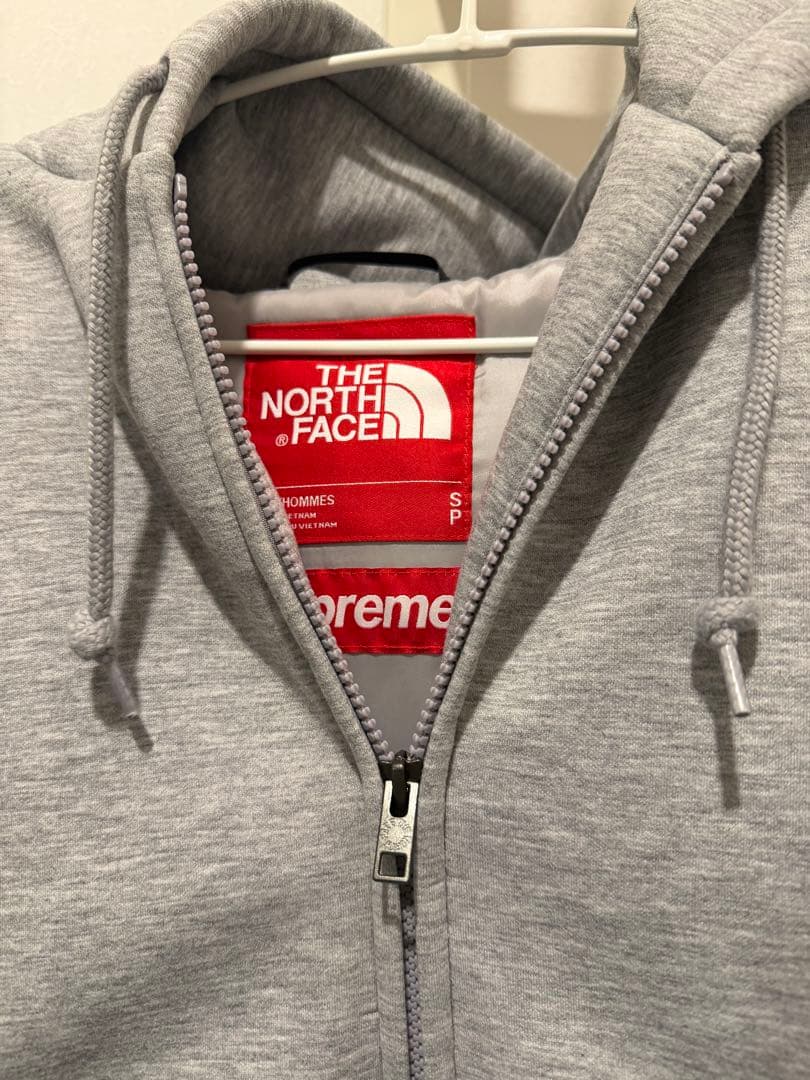 Supreme®/The North Face® Down Zip Up
