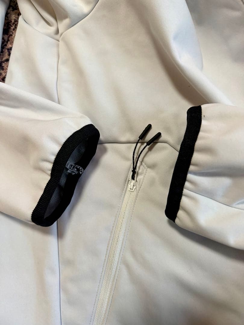 MIZUNO Techshield スキーミドラー ジャケット　白