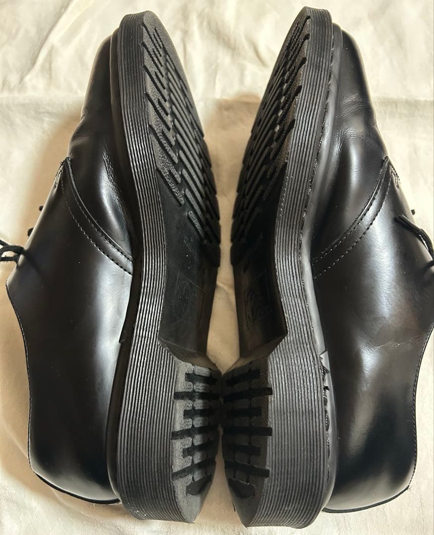 ドクターマーチン ブラック レースアップシューズ 革靴
