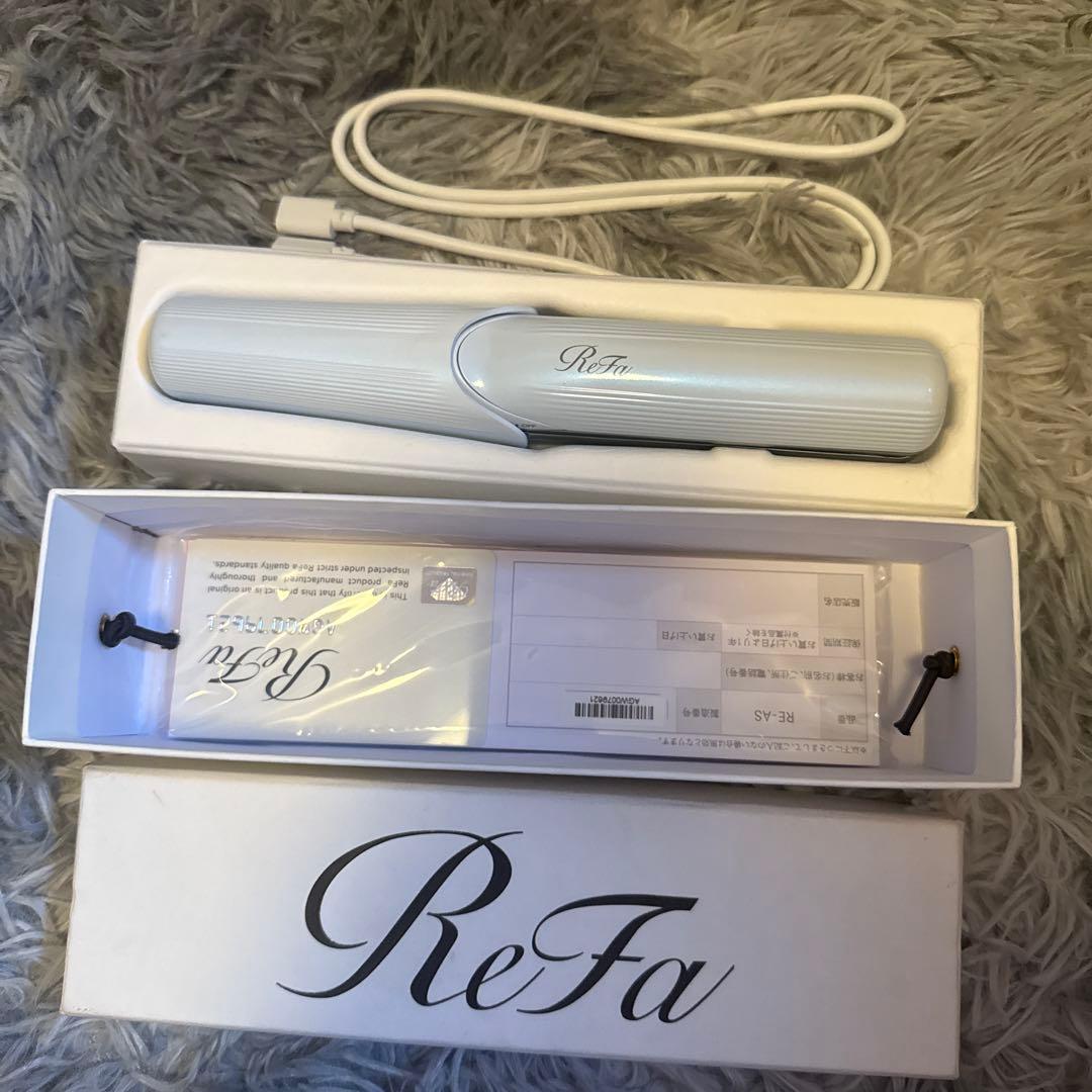 リファフィンガーアイロンST ホワイト